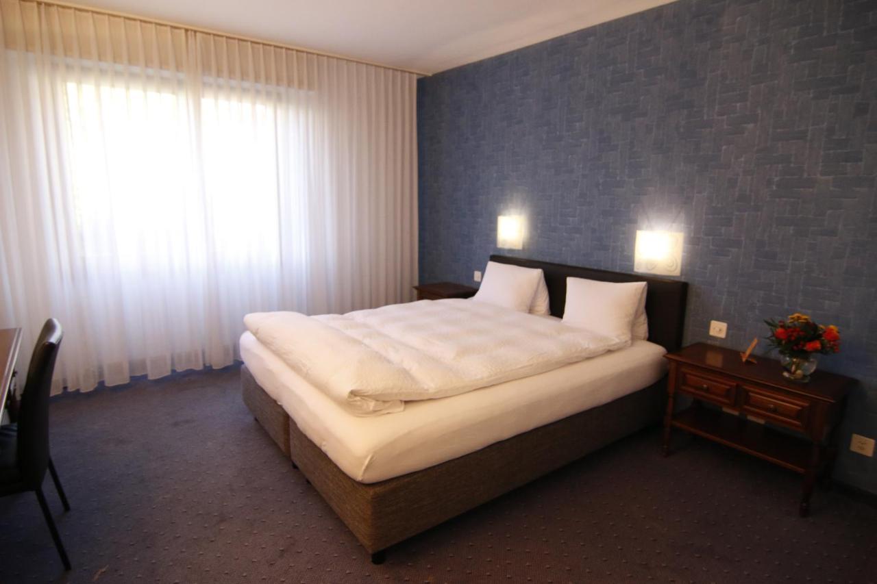 Hotel Eremitage Arlesheim Bagian luar foto
