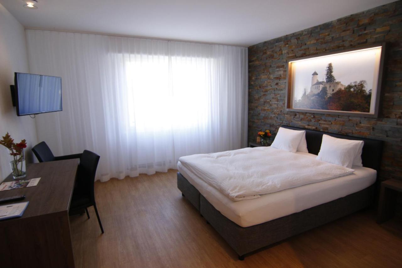 Hotel Eremitage Arlesheim Bagian luar foto