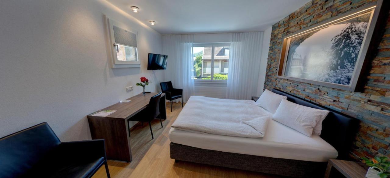 Hotel Eremitage Arlesheim Bagian luar foto