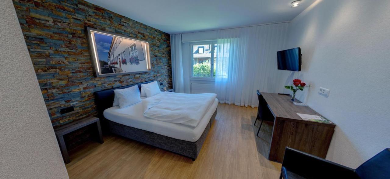 Hotel Eremitage Arlesheim Bagian luar foto