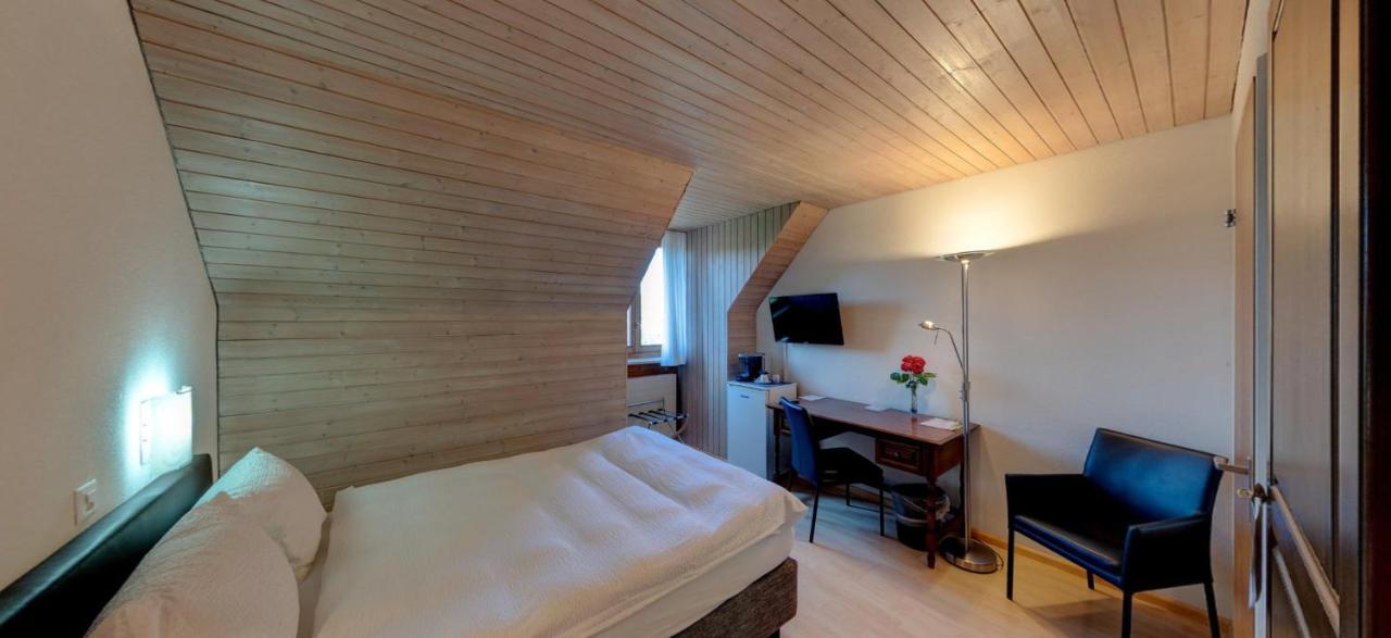 Hotel Eremitage Arlesheim Bagian luar foto