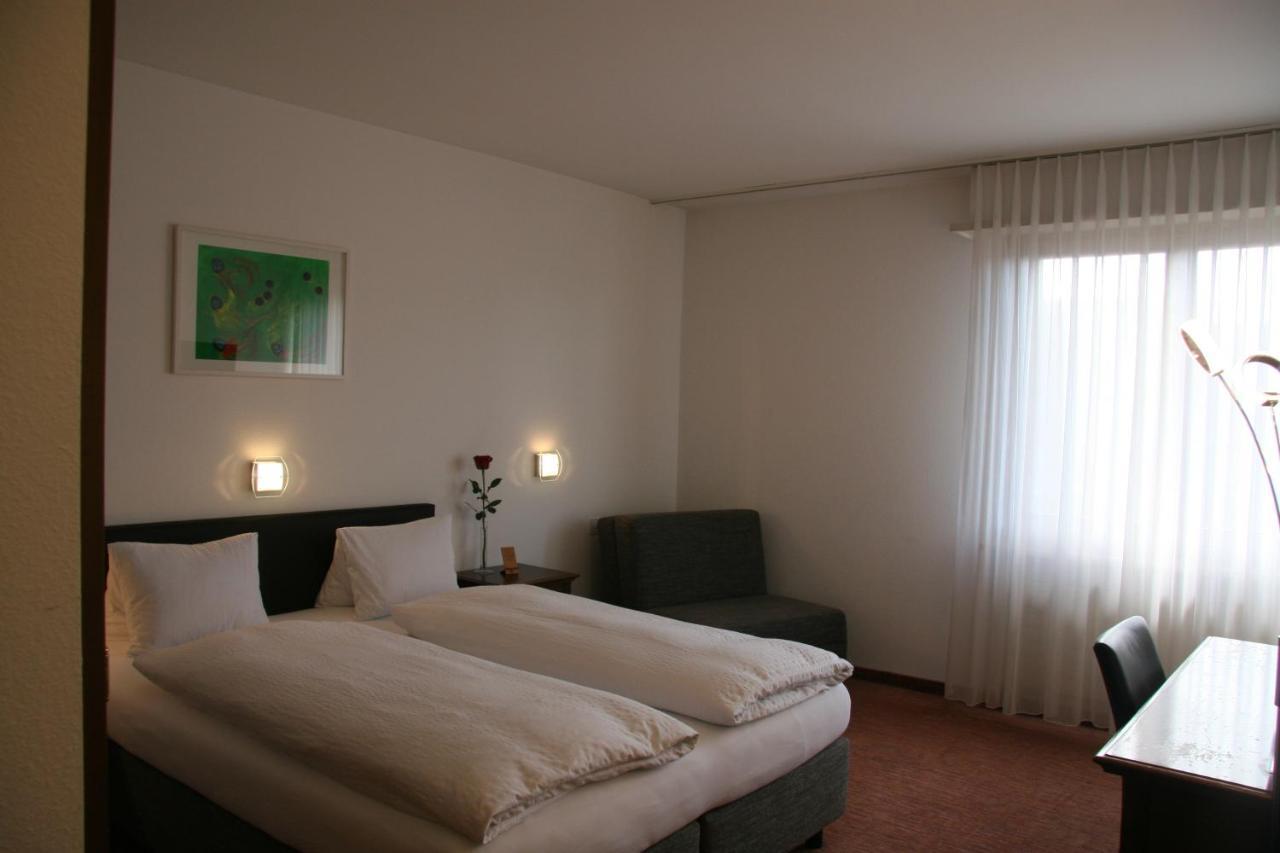 Hotel Eremitage Arlesheim Bagian luar foto