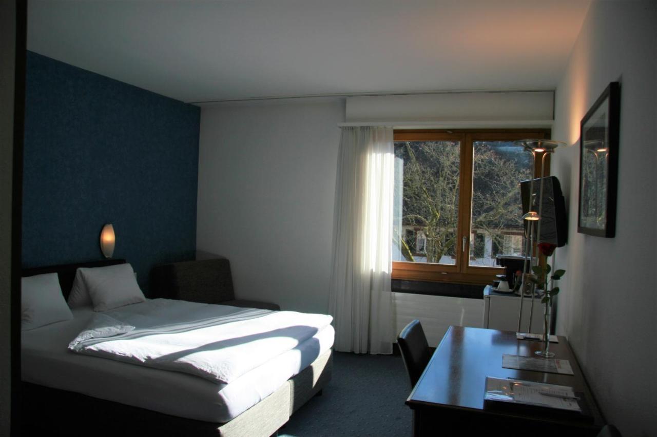 Hotel Eremitage Arlesheim Bagian luar foto